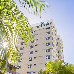 https://84-the-spit-holiday-apartments.queenslandhotels.net